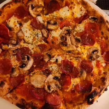 Cipresso - Pizza Picante - Italian Near Me - Hollywood, Florida
