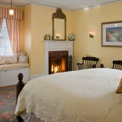 The Bonner Room has a cozy fireplace and King size bed