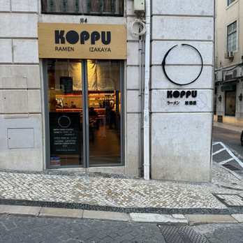 KOPPU RAMEN IZAKAYA AVENIDA - Entrance - Ramen Near Me - Lisbon, 11 KOPPU RAMEN IZAKAYA AVENIDA - Entrance - Ramen Near Me - Lisbon, 11