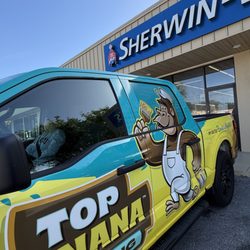 Top Banana Painting - Material pickup