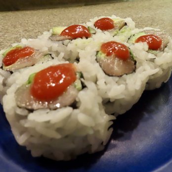 Sushi House - Spicy Tuna Roll. - Sushi Bars Near Me - Banff, Alberta