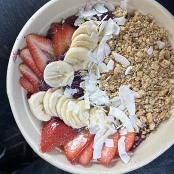 The Juicery - Dragon Berry with minor specializations. - Juice Bars & Smoothies Near Me - Waltham, Massachusetts The Juicery - Dragon Berry with minor specializations. - Juice Bars & Smoothies Near Me - Waltham, Massachusetts