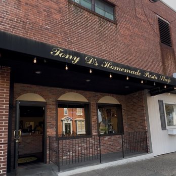 Tony D's Restaurant - Outside of Tony D's Pasta Shop - Italian Near Me - New London, Connecticut Tony D's Restaurant - Outside of Tony D's Pasta Shop - Italian Near Me - New London, Connecticut