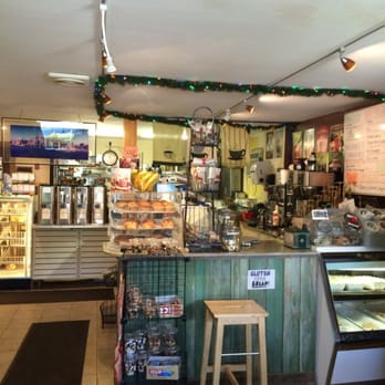 Coffee Barn Cafe - Cute little place! - Cafes Near Me - Dover, Vermont