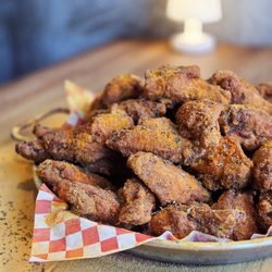 Yorienn Korean Fried Chicken & Yori Shop of Carrollton 요리엔 한식 - Yorienn Korean Fried Chicken & Yori Shop of Carrollton | 4070 State Highway 121 Suite 320 Carrollton, TX 75010 | (469) 900-8165