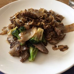 Beef pad see ewe Beef pad see ewe