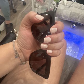 Lacquer Nails And Spa Tempe - Gel manicure in the color: Vintage Lace - Nail Salons Near Me - Tempe, Arizona