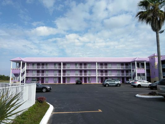 Magic Castle Inn & Suites by null