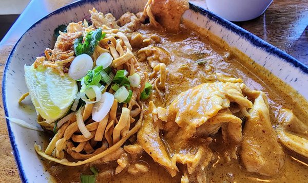Ray's Rice & Noodle Bar by null