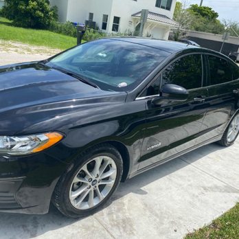 Madrids Mobile Detailing - happy customers - Car Wash Near Me Madrids Mobile Detailing - happy customers - Car Wash Near Me