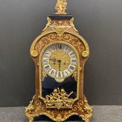 Package Plus - Tiffany clock.