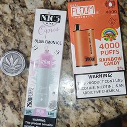 Smoke Plus - 2 vapes and Free mini Grinder