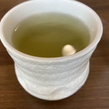 Kats Sushi - Hot HOT tea. Love it - Sushi Bars Near Me - Honolulu, Hawaii