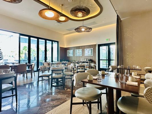 Lola Rose Grand Mezze by null