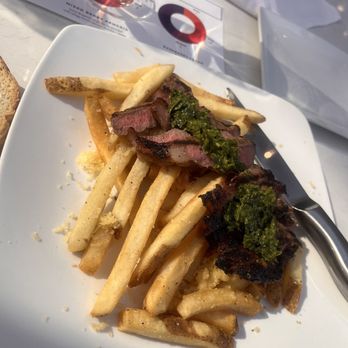 Waters Edge Wineries - chimichurri steak and frites - Wineries Near Me - Norfolk, Virginia Waters Edge Wineries - chimichurri steak and frites - Wineries Near Me - Norfolk, Virginia