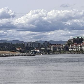 Causeway Marina - Marinas Near Me - Victoria, British Columbia Causeway Marina - Marinas Near Me - Victoria, British Columbia