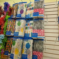 Dollar Tree - Party supplies