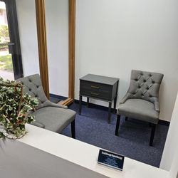 Breakthrough Hypnotherapy - Waiting area