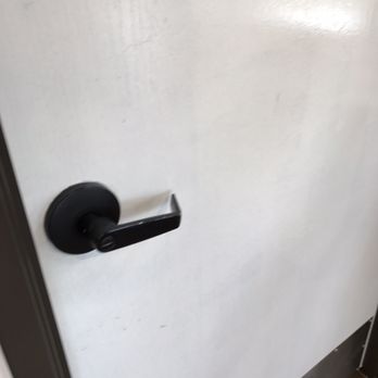 Nekter Juice Bar - Doors and window glass dirty. Trash can sticky and gross. - Juice Bars & Smoothies Near Me - Riverside, California Nekter Juice Bar - Doors and window glass dirty. Trash can sticky and gross. - Juice Bars & Smoothies Near Me - Riverside, California