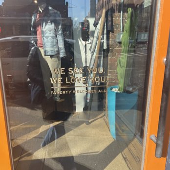 Faherty Williamsburg - Men's Clothing Near Me - Brooklyn, New York