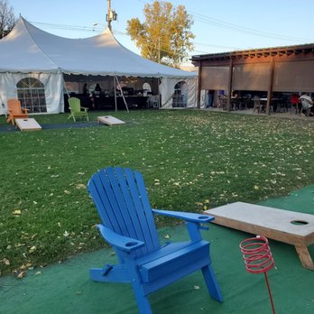 Hawthorne's Backyard Bar & Grill - Bags/Corn Hole - Bars Near Me - West Chicago, Illinois