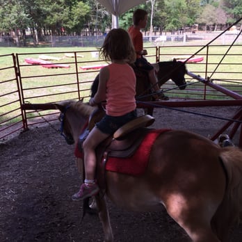 Lucky Ladd Farms - Pony rides. - Zoos Near Me - Eagleville, Tennessee Lucky Ladd Farms - Pony rides. - Zoos Near Me - Eagleville, Tennessee