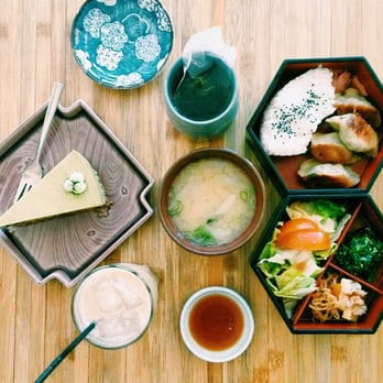 Mamecha - The bento box comes with a miso soup. This one is the veggie one. - Cafes Near Me - Berlin, BE