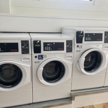 WISHY WASHY - Updated February 2026 - 78 Photos & 70 Reviews - 700 Page