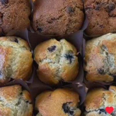 Howie's Market by null