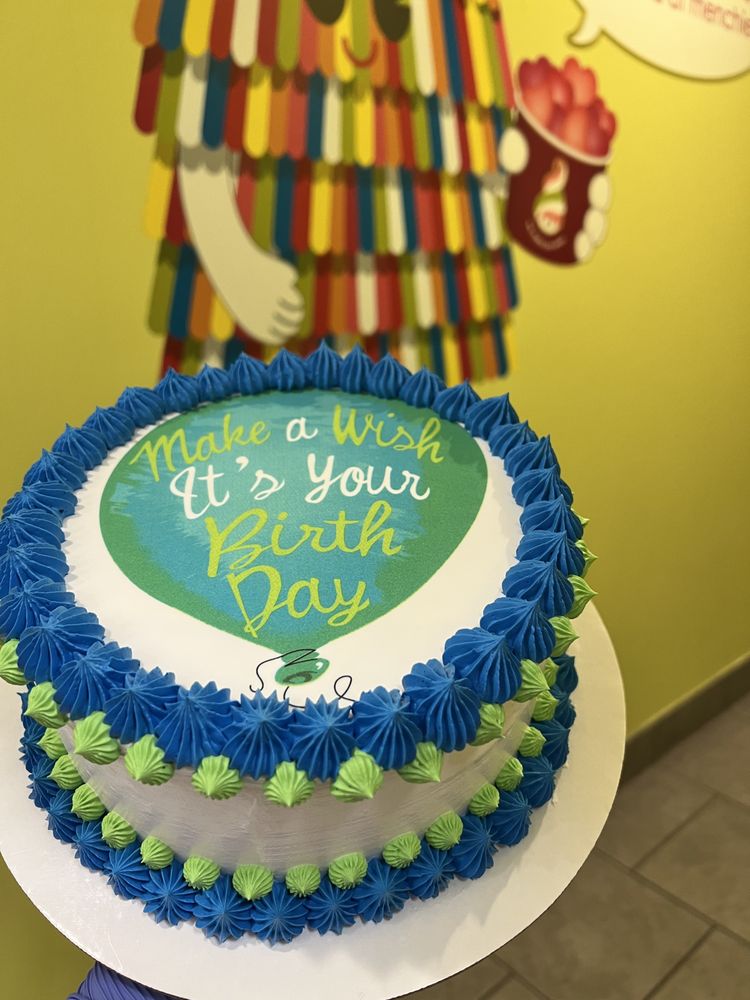 Menchie’s Frozen Yogurt