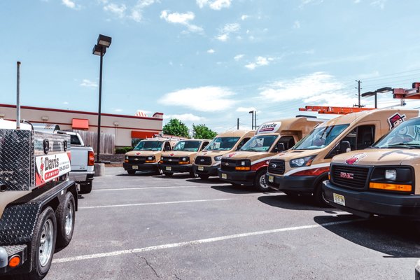 Davis Home Services Logo