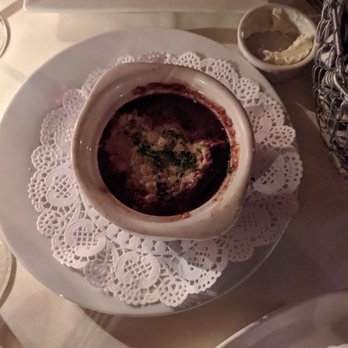 Basilic Restaurant - French onion soup - French Near Me - Newport Beach, California Basilic Restaurant - French onion soup - French Near Me - Newport Beach, California