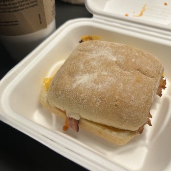 DoubleTree by Hilton Hotel Denver - Breakfast Sandwich and Coffee from Ground*ed - Hotels Near Me - Denver, Colorado