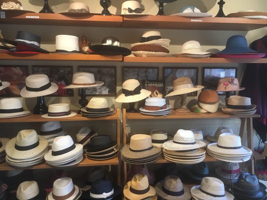La Rubia Panama Hats by null