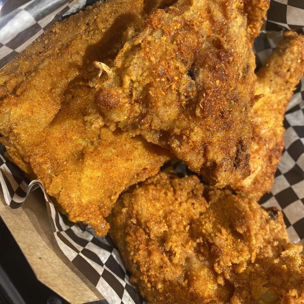 Maffeo's Fried Chicken - fried chicken - Chicken Shop Near Me - Montreal, Quebec Maffeo's Fried Chicken - fried chicken - Chicken Shop Near Me - Montreal, Quebec