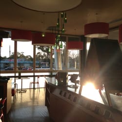 Red Corner Cafe
