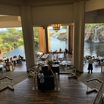 Son'z Steakhouse - Restaurant - April 2025 - Steakhouses Near Me - Lahaina, Hawaii