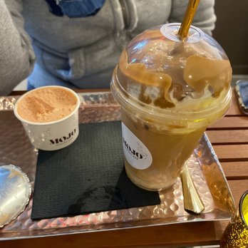 Mojo Desserts - Delicious mousse and coccss - Desserts Near Me - New York, New York