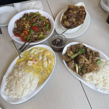 Bayview Kitchen - Chinese Near Me - Richmond Hill, Ontario