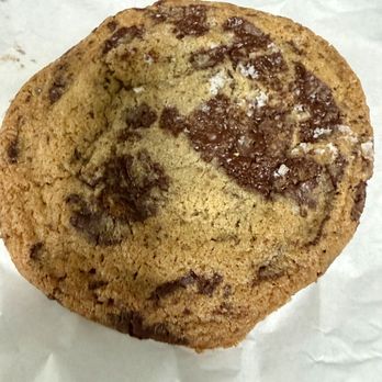 Gjusta - Sea Salt Chocolate Chip Cookie - Bakeries Near Me - Venice, California Gjusta - Sea Salt Chocolate Chip Cookie - Bakeries Near Me - Venice, California