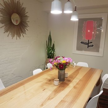 NORTHSIDE Espresso + Kitchen - Communal table in the back. - Cafes Near Me - Kingston, Ontario