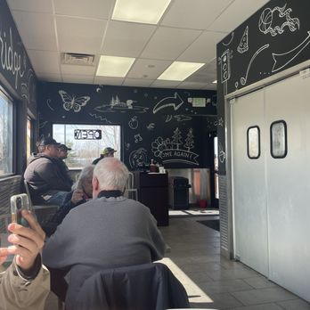 Busy Boys - Small but clean! - Chicken Shop Near Me - Cambridge, Minnesota Busy Boys - Small but clean! - Chicken Shop Near Me - Cambridge, Minnesota