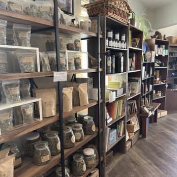 Green Wisdom - Herbs & Spices Near Me - Long Beach, California Green Wisdom - Herbs & Spices Near Me - Long Beach, California