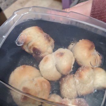 Nonno's Pizzeria - Garlic knots were okay - Pizza Near Me - Chino Hills, California Nonno's Pizzeria - Garlic knots were okay - Pizza Near Me - Chino Hills, California