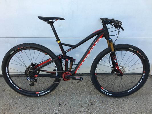 Freewheeler Bike Shop by null