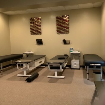 K Chiropractic - Therapy Bay - Chiropractors Near Me - Lubbock, Texas