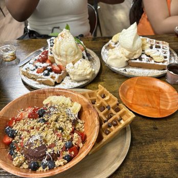 Waffle and Berry - Acai Bowl berries and cream waffle and peanut butter banana waffle - Waffles Near Me - Honolulu, Hawaii