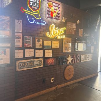 Cattleack Barbeque - Inside - Barbeque Near Me - Dallas, Texas Cattleack Barbeque - Inside - Barbeque Near Me - Dallas, Texas