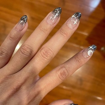 Fabulous VIP Nails - Nails done by Helen. - Nail Salons Near Me - San Mateo, California Fabulous VIP Nails - Nails done by Helen. - Nail Salons Near Me - San Mateo, California