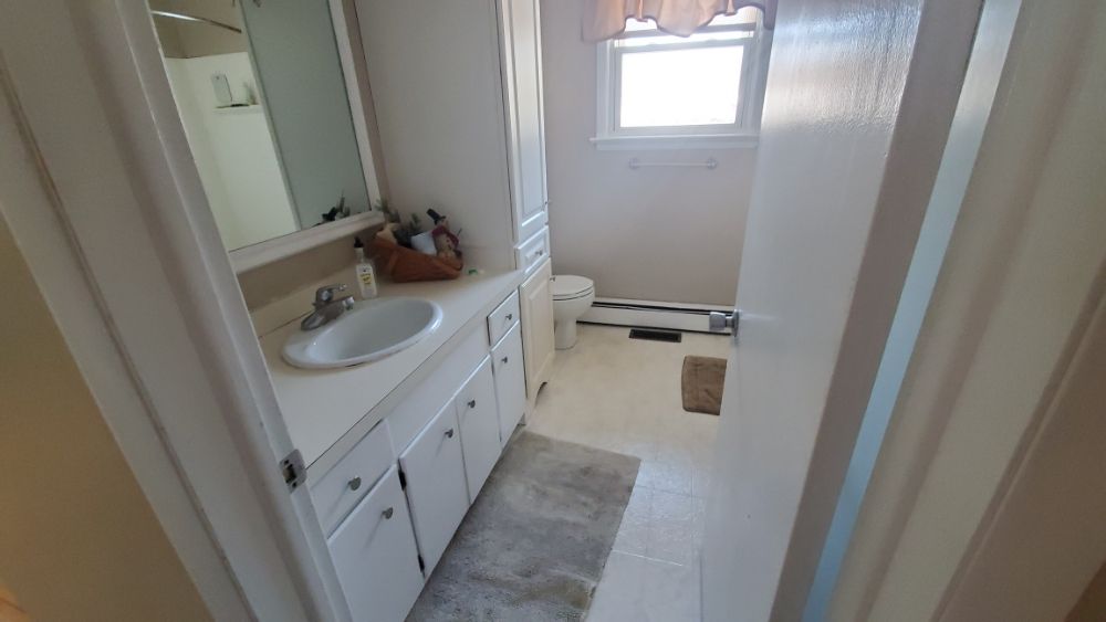 Slide of 4 Diamond Mechanical